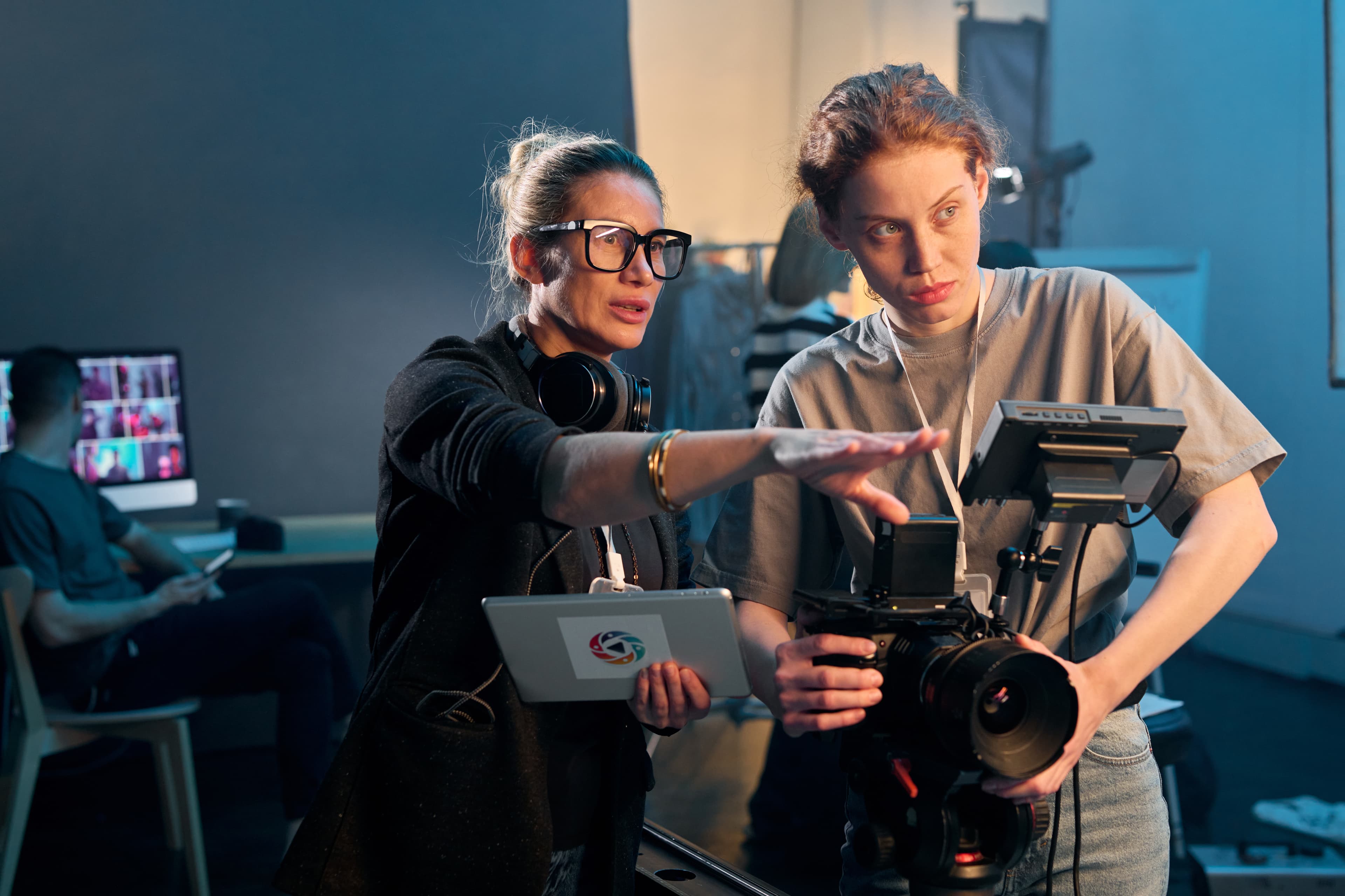 Human creativity on set